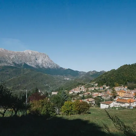 Giardino Dei Monti Guest house